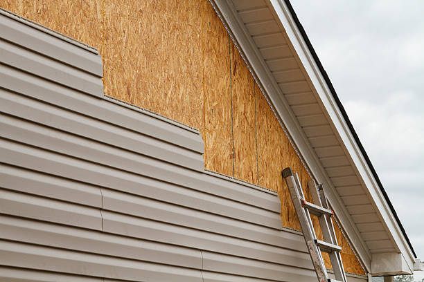 24/7 Emergency Storm Damage Siding Repair experts in Houston, OH